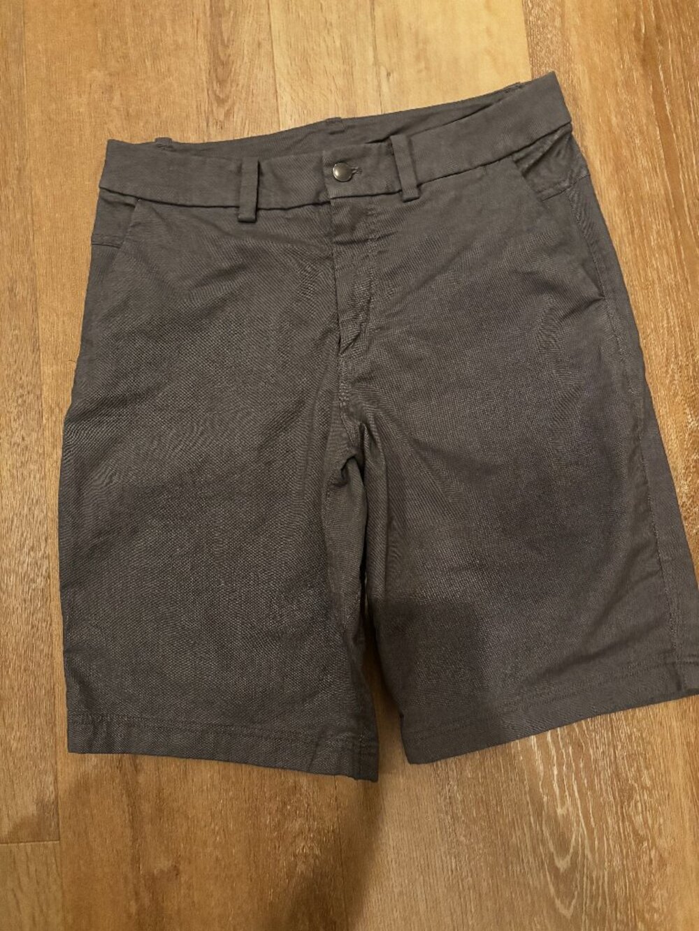 Lululemon Men's Size 30 Commission Shorts Charcoal Heather Grey